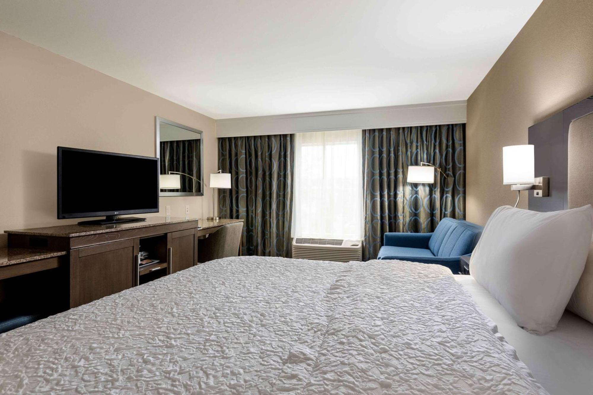 Hampton Inn & Suites Chapel Hill/Durham Ngoại thất bức ảnh