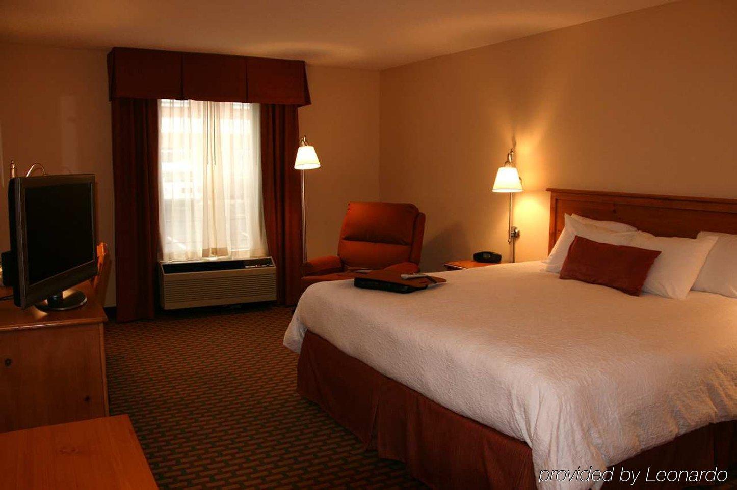 Hampton Inn & Suites Chapel Hill/Durham Phòng bức ảnh