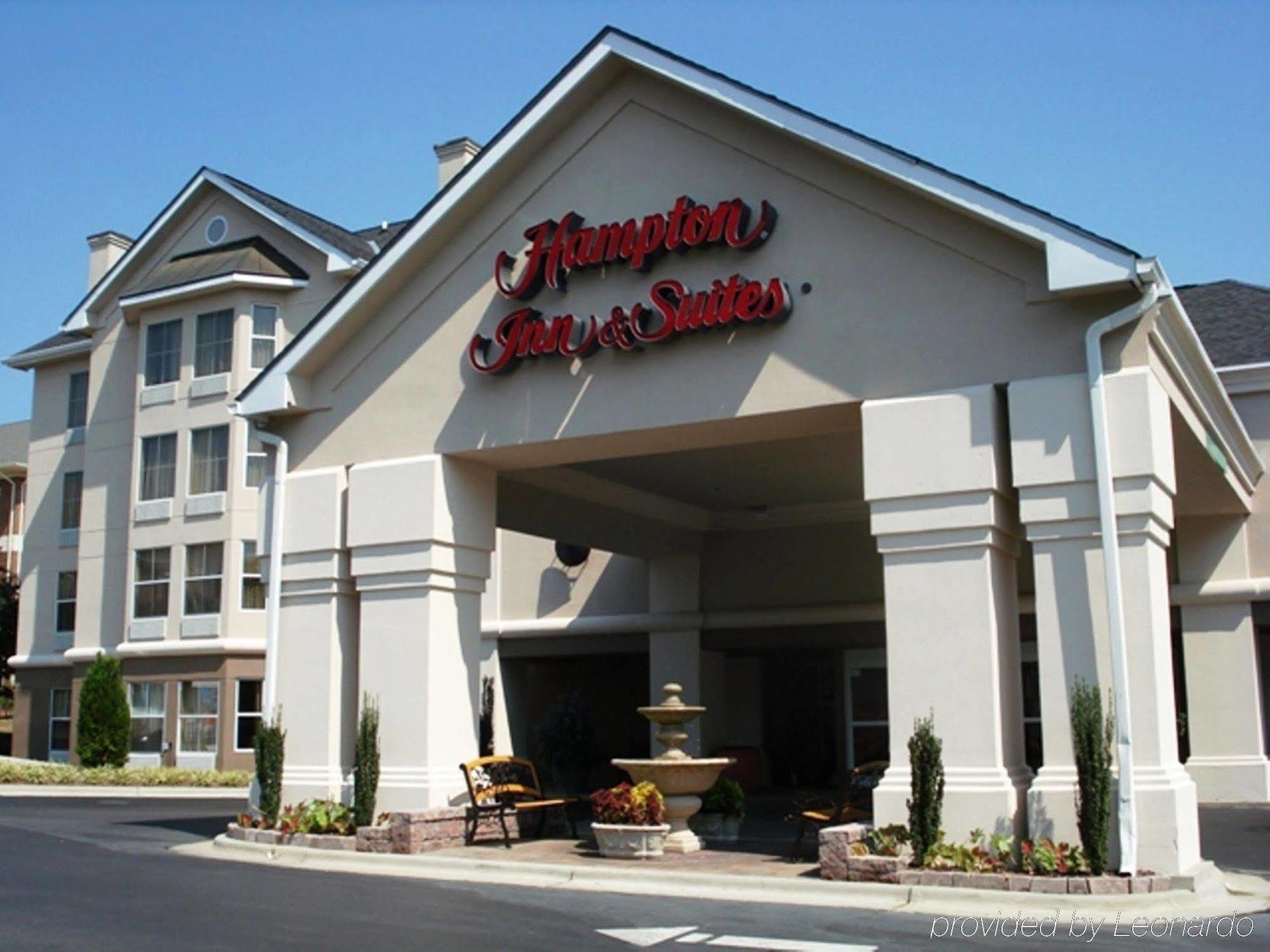 Hampton Inn & Suites Chapel Hill/Durham Ngoại thất bức ảnh